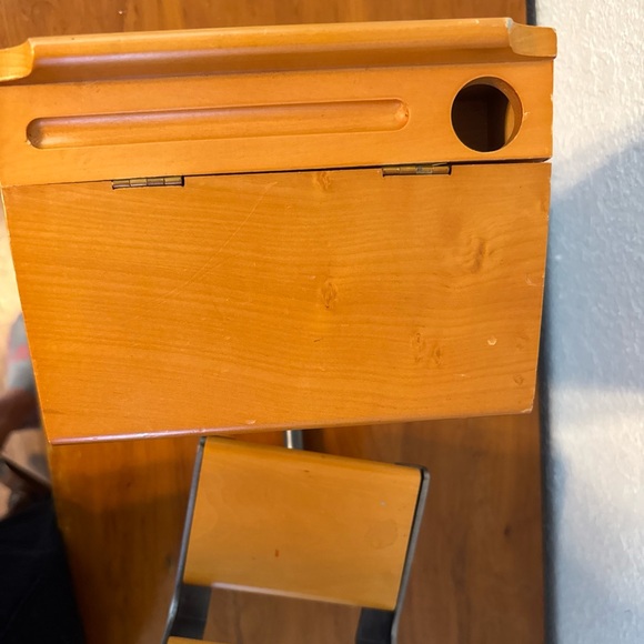 AMERICAN GIRL Mollys School Desk Retired Piece - Picture 5 of 13